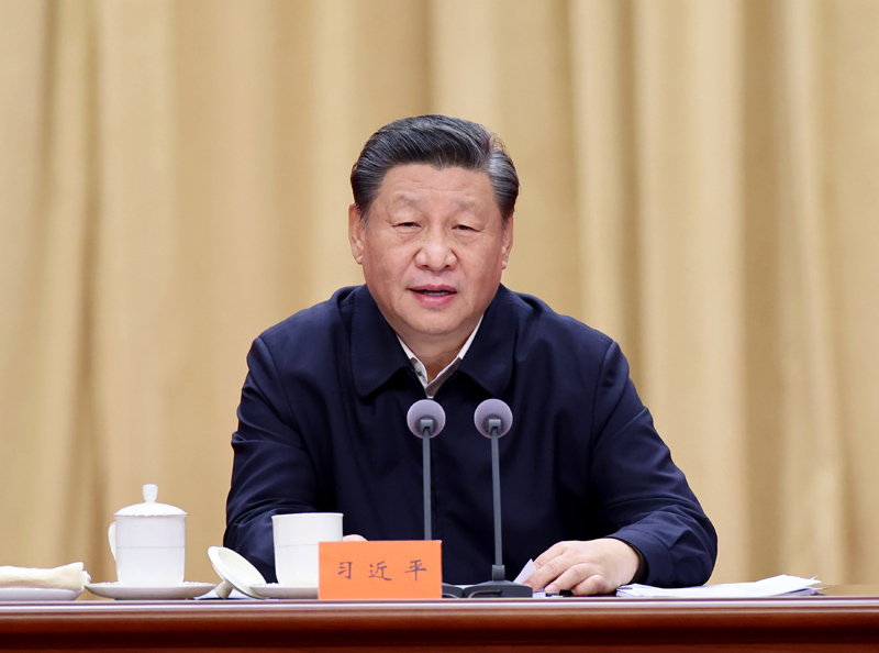 　　1月11日，省部級(jí)主要領(lǐng)導(dǎo)干部學(xué)習(xí)貫徹黨的十九屆六中全會(huì)精神專題研討班在中央黨校（國(guó)家行政學(xué)院）開(kāi)班。中共中央總書(shū)記、國(guó)家主席、中央軍委主席習(xí)近平在開(kāi)班式上發(fā)表重要講話。新華社記者 王曄 攝